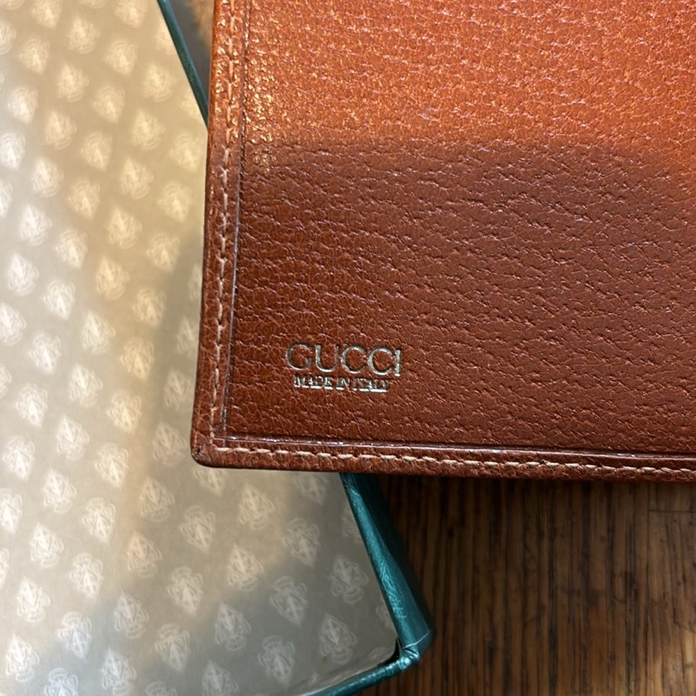 Vintage Gucci wallet with checkbook holder - Picture 9 of 9